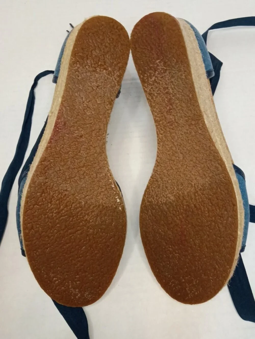 UGG amell blue